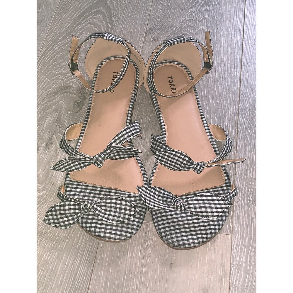 Torrid Gingham black & white sandals 11.5